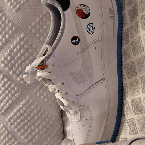 Nike Air Force 1 one hundred sticker youth size 7 - Picture 3 of 11